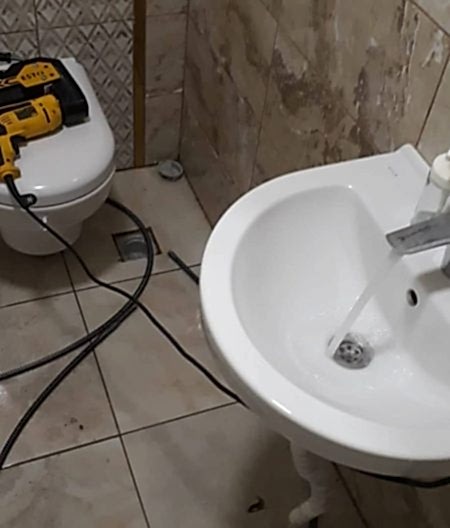 izmit tesisat, su tesisatı, en yakın tesisatçı, kanal görüntüleme, sıhhi tesisat, izmit tesisatçı, kaçak tespit